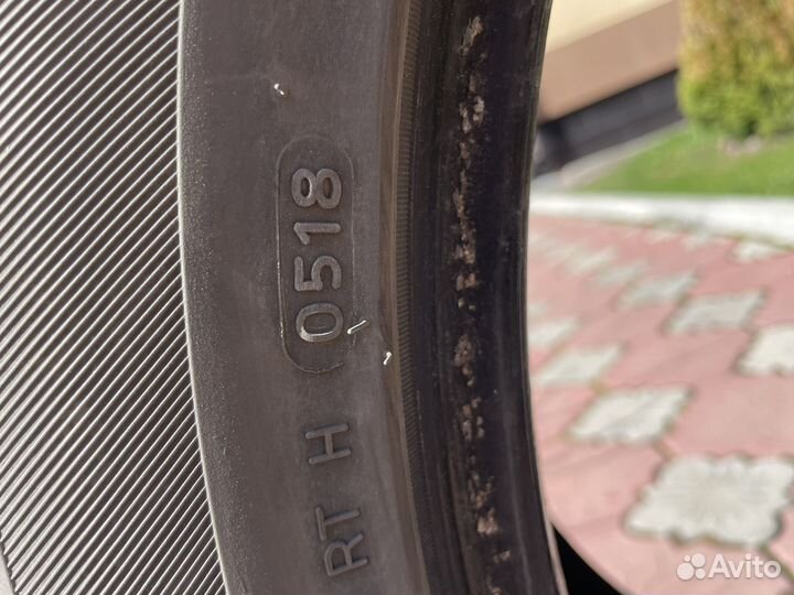Hankook TH10 235/55 R20