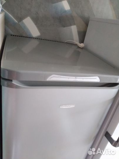 Морозильник мало б/у