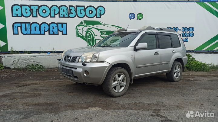 Ответная часть ремня безопасности Nissan X-Trail 8