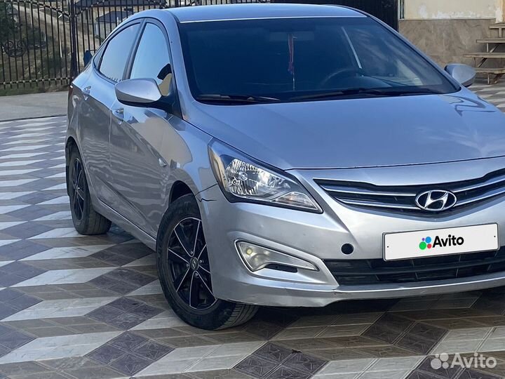 Hyundai Solaris 1.6 AT, 2015, 245 000 км