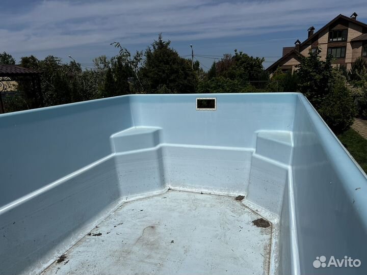Чаша для бассейна б/у