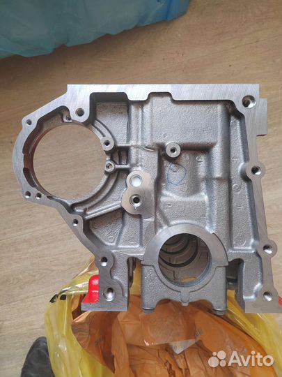 Блок цилиндров Cummins 2 8