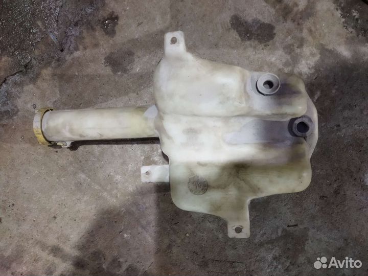 Бачок омывателя ford mondeo 2