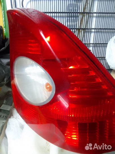 Фонарь задний правый Форд Фокус 2