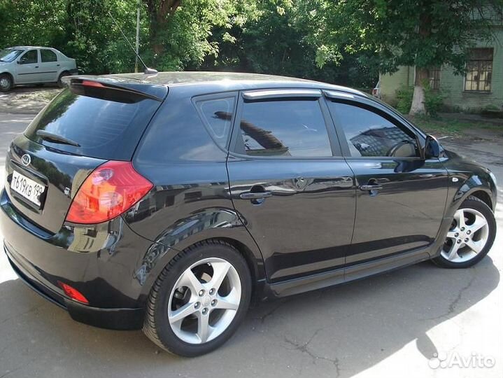 Накладка на задний бампер KIA Ceed 2006-2010