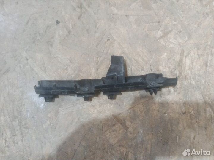 Кронштейн бампера Nissan Qashqai J11 2014