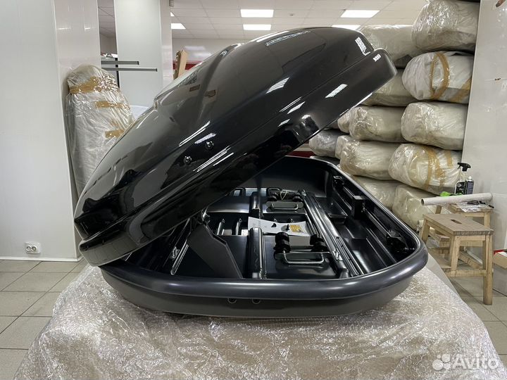 Автобокс Voyage 370л 145см Черный глянец