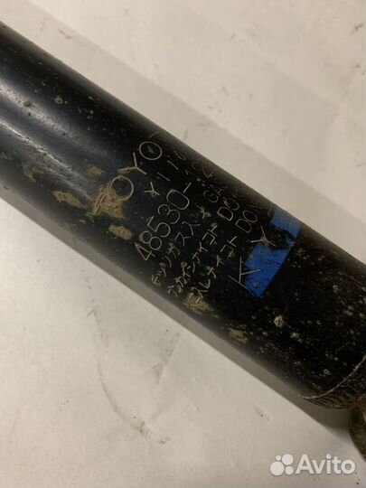 Амортизатор задний Тойота Королла 150