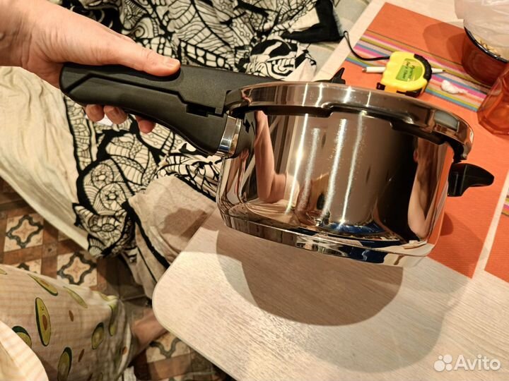 Кастрюля скороварка