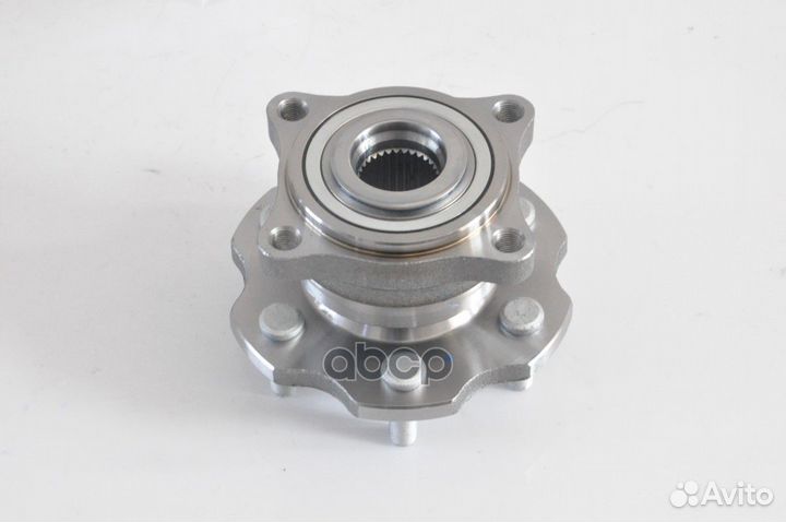 Ступица колеса задняя с подшипником nissan