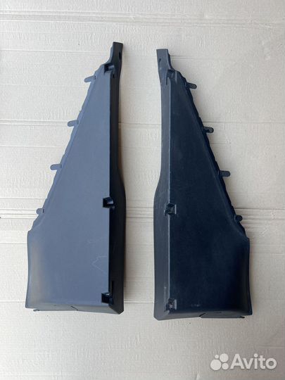 Держатель полки багажника Renault Duster