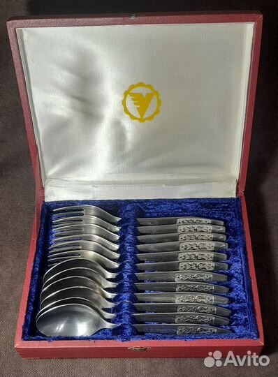 Подарочный столовый набор СССР на 6 персон