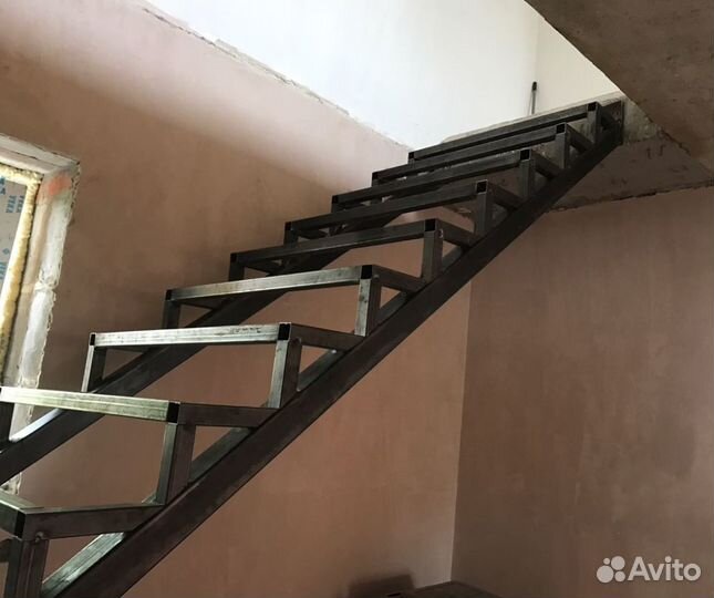 Лестница для дома и дачи