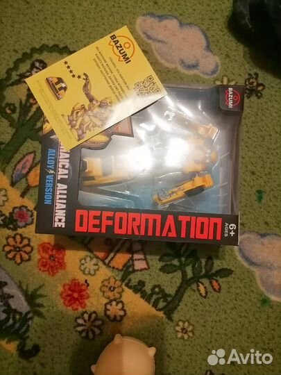 Трансформер бамблби