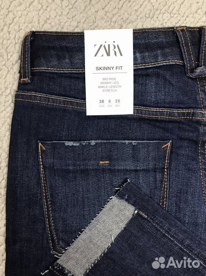 Джинсы zara