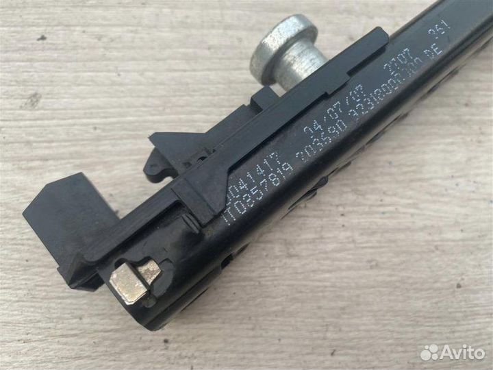 Регулятор ремня Vw Passat B6