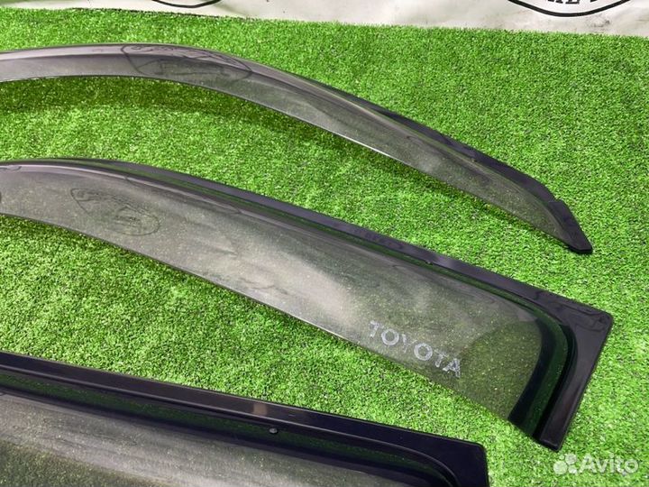 Ветровик на дверь Toyota Land Cruiser HDJ101