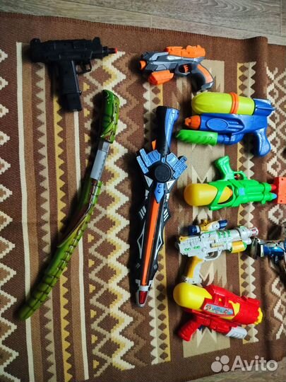 Игрушечное оружие
