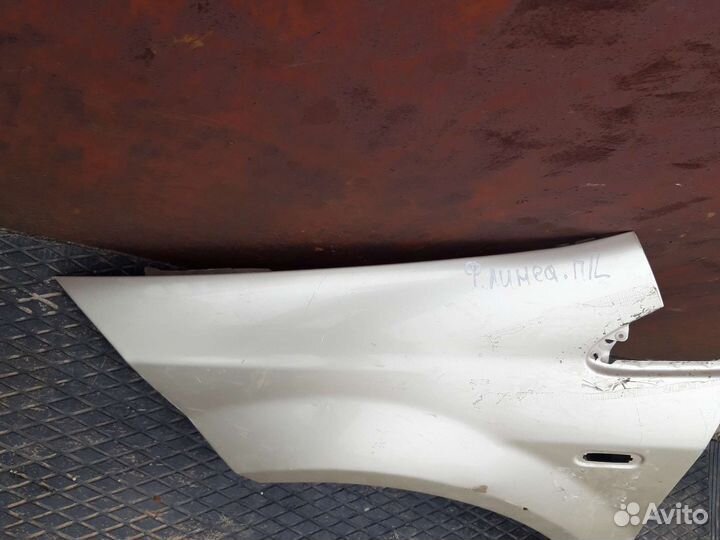 Крыло переднее левое Фиат Линеа