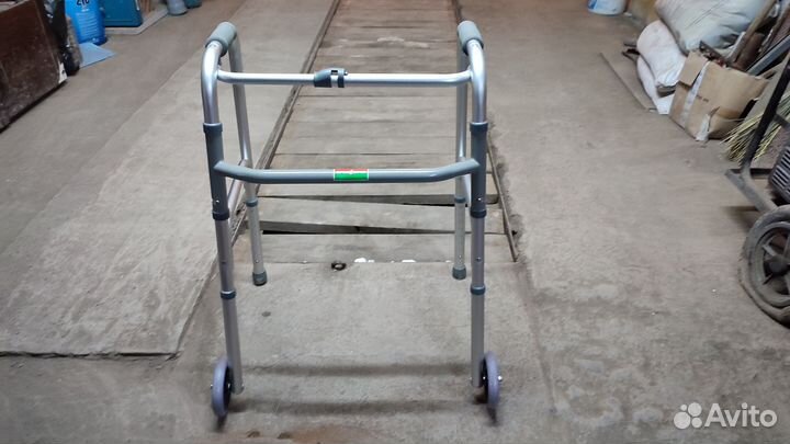 Ходунки складные