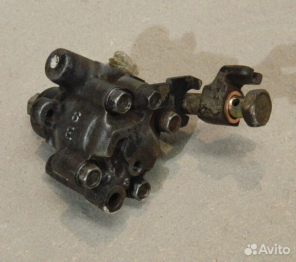 Насос гур Nissan Maxima J30 3.0