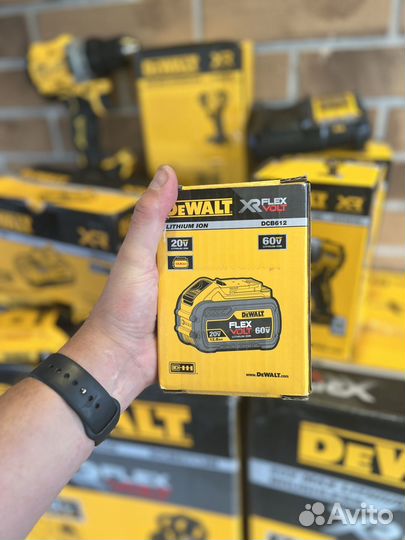 Аккумулятор dewalt powerstack 5ah 2 ач 5ач 12 Ач