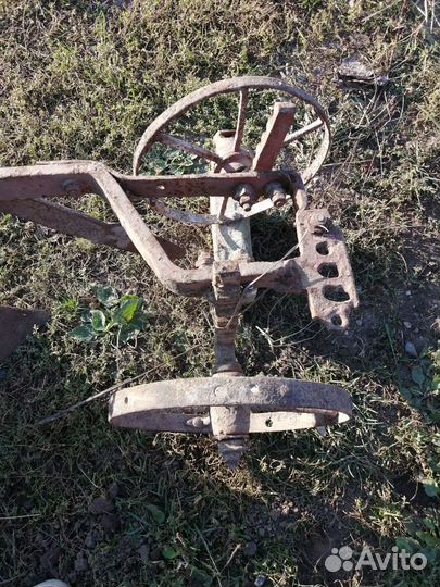 Конный плуг