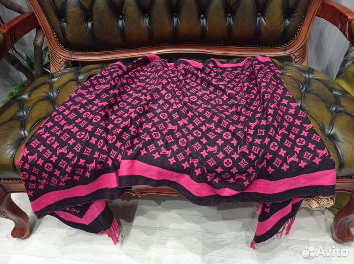 Палантин louis vuitton фуксия шерсть шелк италия