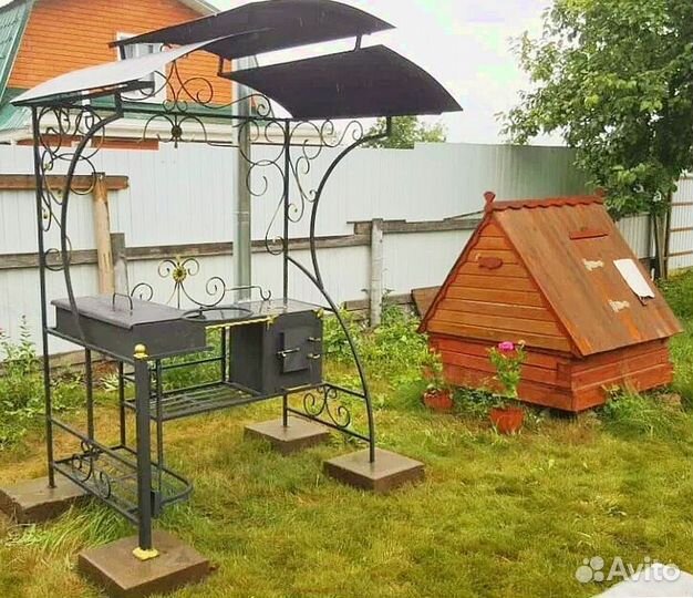 Мангальная зона с крышей