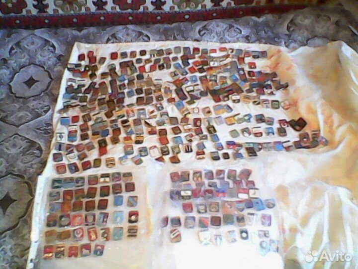 Значки города.города-гербы. и другие