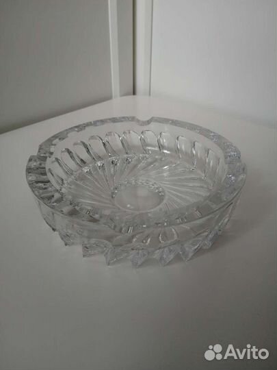 Хрустальная пепельница