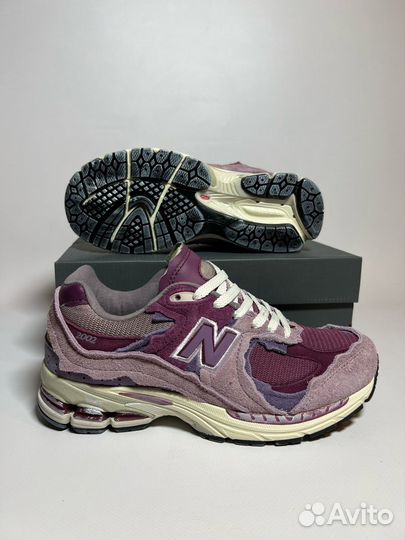 Кроссовки New Balance 2002R Protection Pack Pink