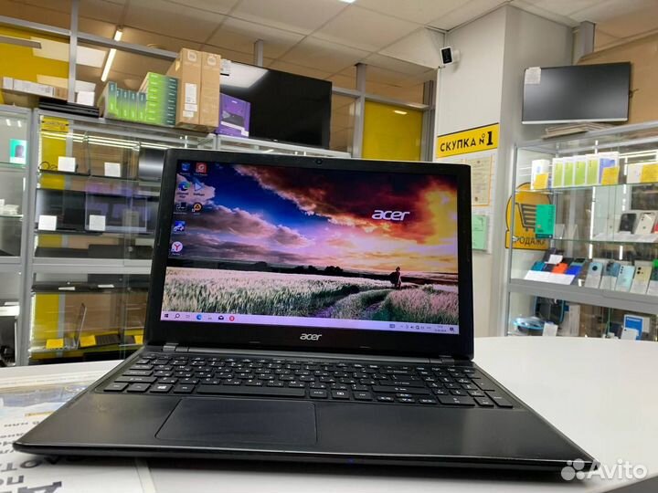 Ноутбук Acer Aspire AMD A8 4 ядра/ Ram 8Gb/ SSD
