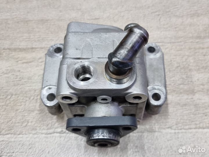 Насос гур - BMW N40, N42, N45, N46