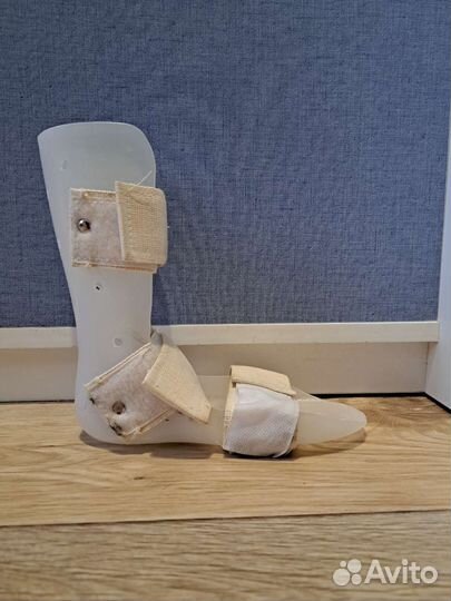 Тутор на голеностопный сустав