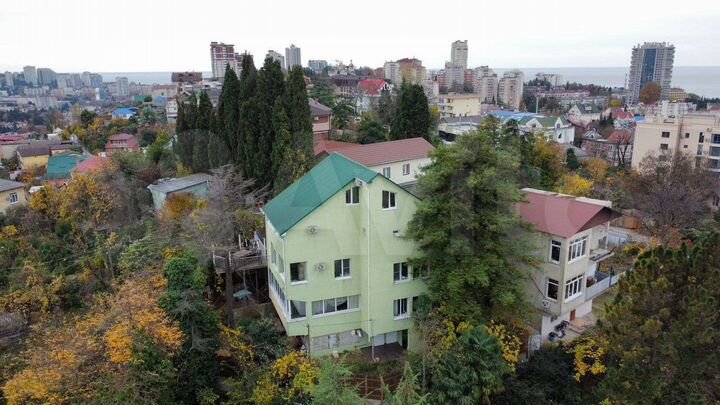 Дом 287 м² на участке 3 сот.