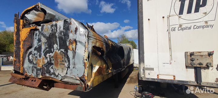 Полуприцеп рефрижератор Krone SD, 2011