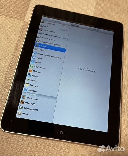 Планшет iPad (2010)