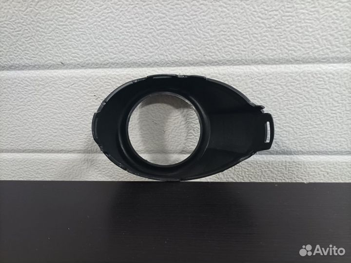 Окантовка птф левая Ford Focus 3 2011