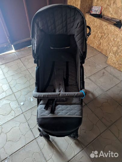 Прогулочная коляска cross