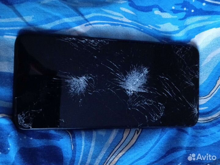 HONOR 10, 4/64 ГБ