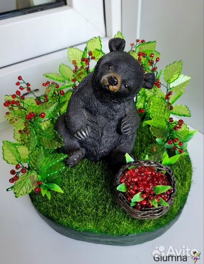 Композиция из бисера