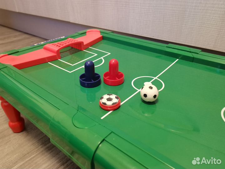 Настольный футбол