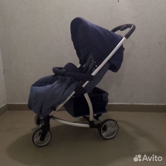 Коляска прогулочная Babyton