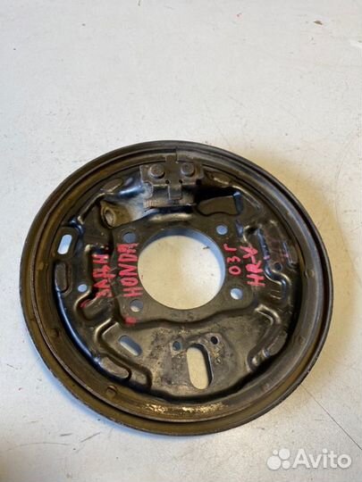 Щит опорный задний правый Honda Hr-V