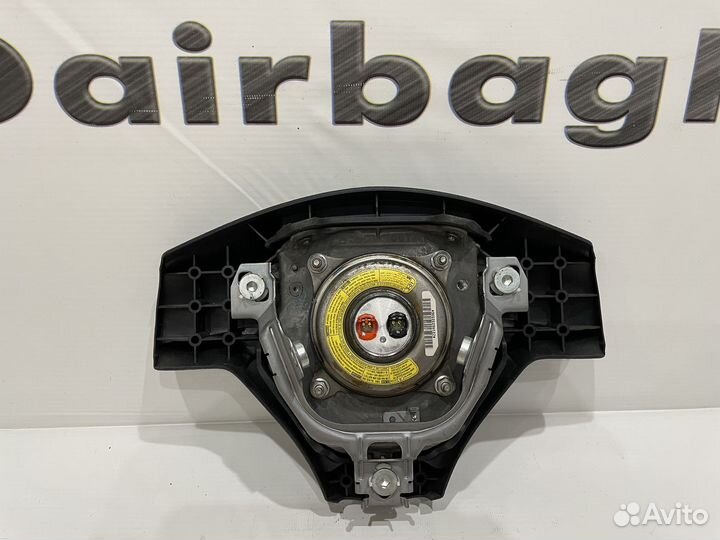 Подушка безопасности toyota harrier