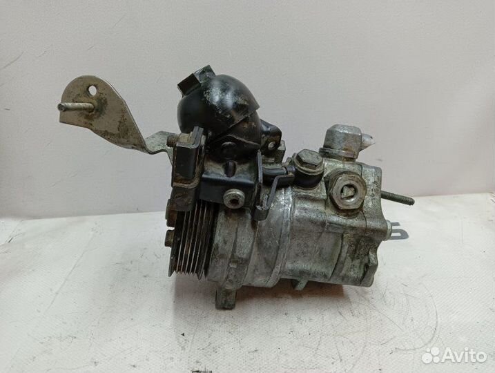 Насос гур Bmw 7 E66 N62 N62B44 4.4I 2002