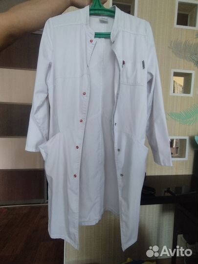 Медицинский костюм, халат