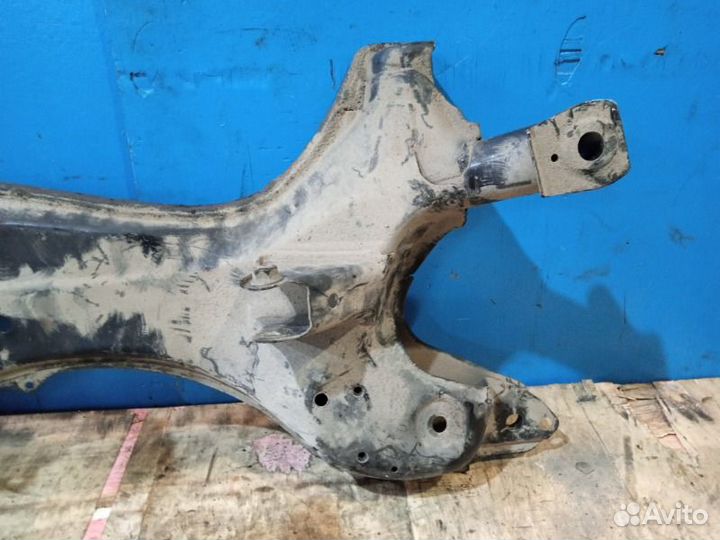 Подрамник передний Toyota Rav4 Xa20 2000-2007