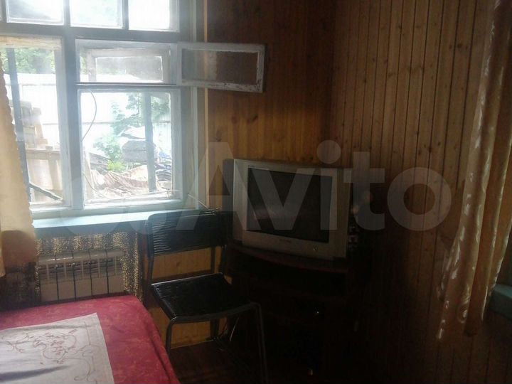 Комната 14 м² в 2-к., 1/1 эт.